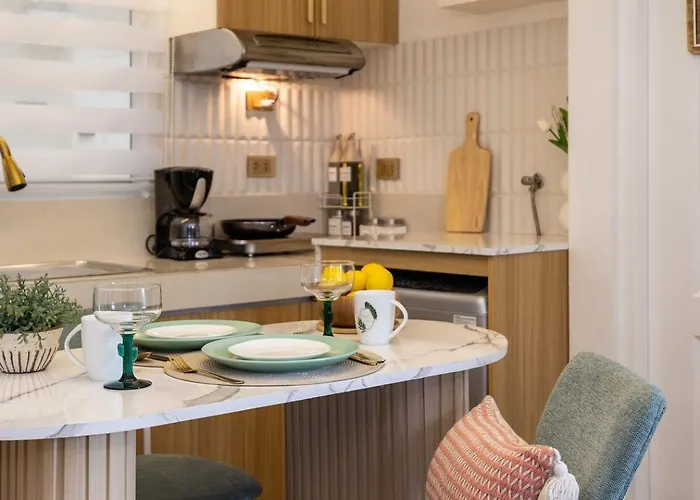 Palmvierra Cove 2br Suite, Sm Seaside, Oceanpark Cebu